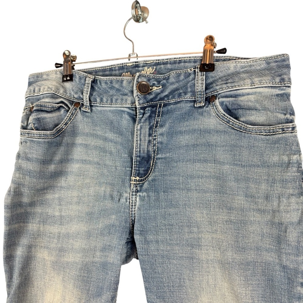 Wrangler Premium Patch Low-rise Bootcut Jeans – Sz 11x32 (Great Condition) - Picture 6 of 13